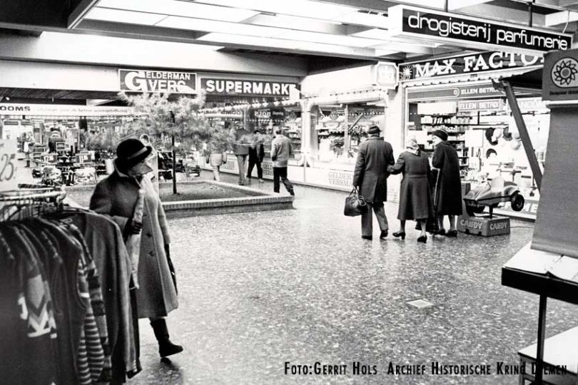 1985 Winkelcentrum Diemerplein