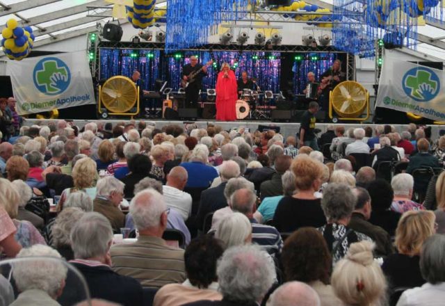 Feesttent Willeke Alberti
