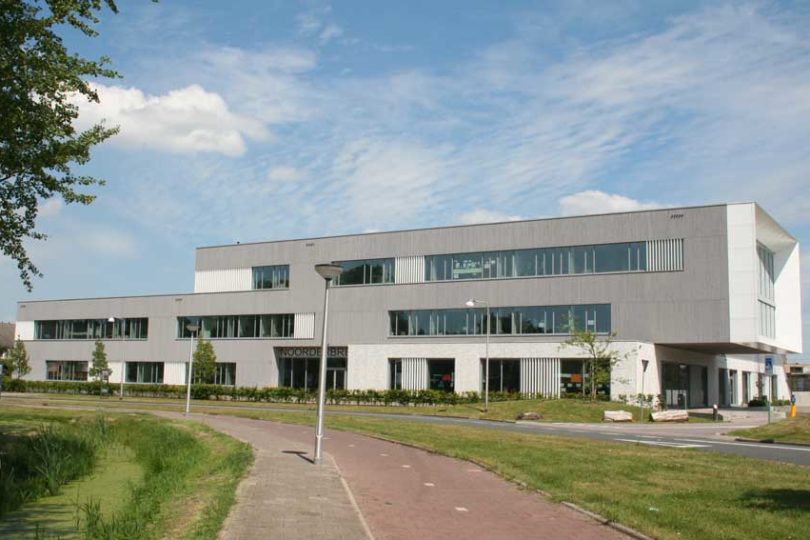 Scholen Diemen staken