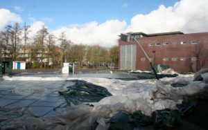 Omgeblazen sporthal Diemen