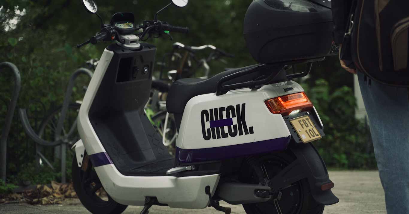 Ons Diemen stelt vragen over overlast deelscooters